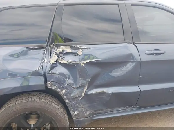 2020 JEEP GRAND CHEROKEE auction photo 6