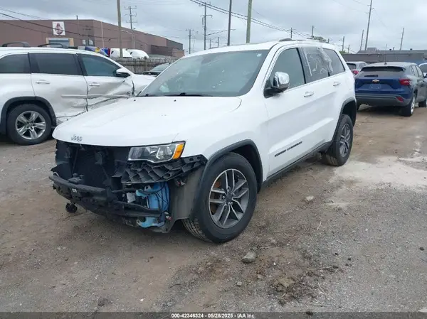 1C4RJFBG7LC360502 2020 JEEP GRAND CHEROKEE - Image 2