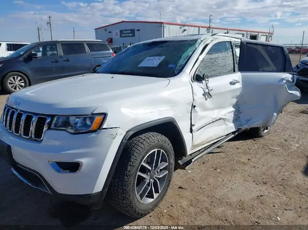 1C4RJFBG7LC374786 2020 JEEP GRAND CHEROKEE - Image 2