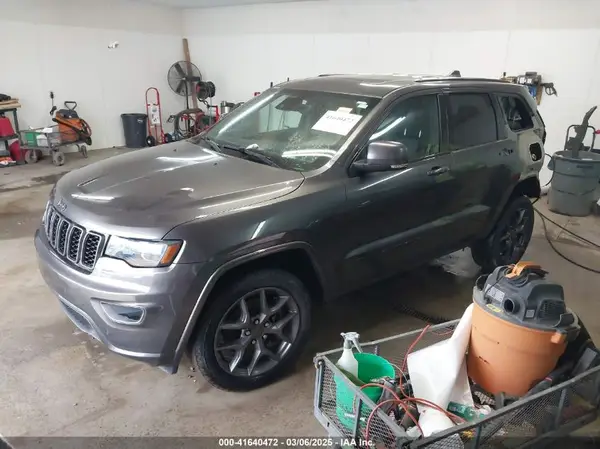 1C4RJFBG7MC582703 2021 JEEP GRAND CHEROKEE - Image 2