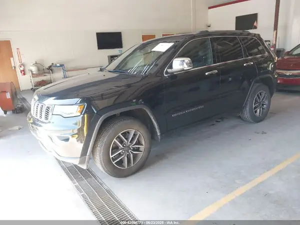 1C4RJFBG7MC600651 2021 JEEP GRAND CHEROKEE - Image 2