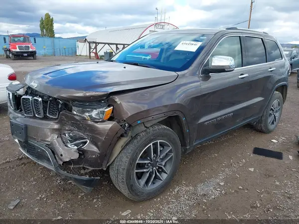 1C4RJFBG7MC795604 2021 JEEP GRAND CHEROKEE - Image 2