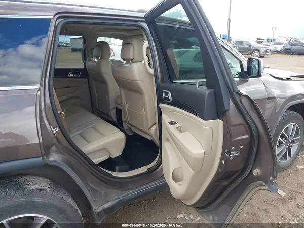 1C4RJFBG7MC795604 2021 JEEP GRAND CHEROKEE - Image 8