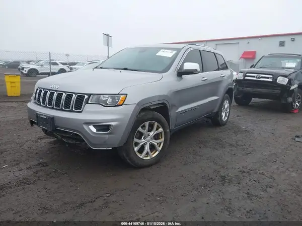 1C4RJFBG8HC604021 2017 JEEP GRAND CHEROKEE - Image 2