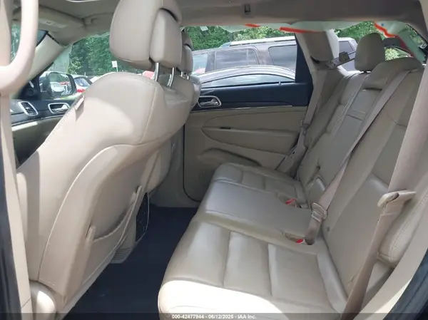 1C4RJFBG8HC627895 2017 JEEP GRAND CHEROKEE - Image 8