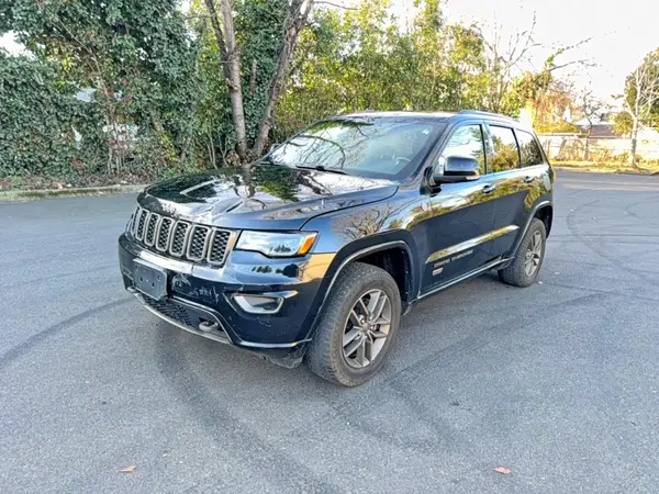 1C4RJFBG8HC644633 2017 JEEP GRAND CHEROKEE - Image 2