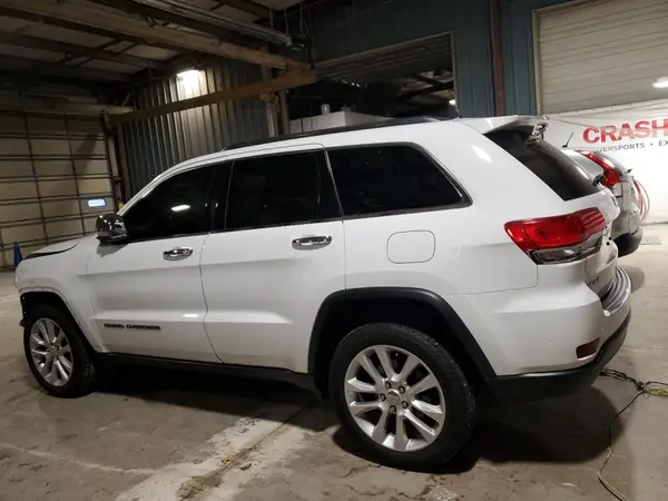 1C4RJFBG8HC663165 2017 JEEP GRAND CHEROKEE - Image 2