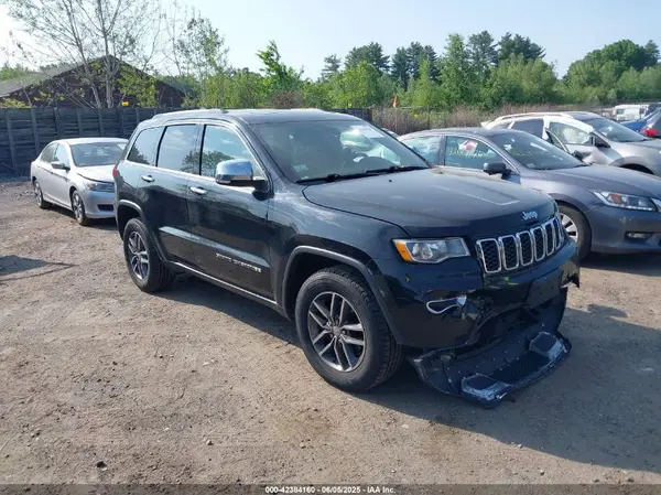 1C4RJFBG8HC695369 2017 JEEP GRAND CHEROKEE - Image 1