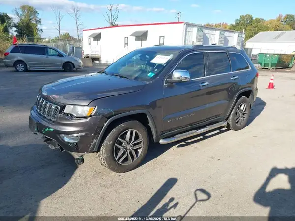 1C4RJFBG8HC711649 2017 JEEP GRAND CHEROKEE - Image 2