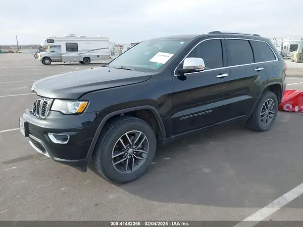 1C4RJFBG8HC742660 2017 JEEP GRAND CHEROKEE - Image 2
