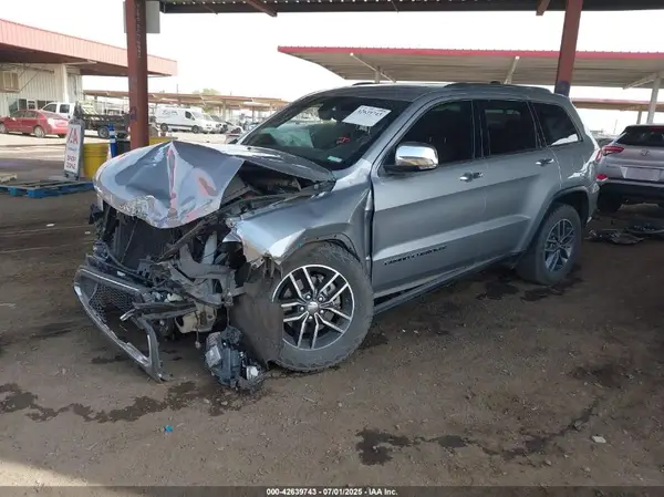 1C4RJFBG8HC764366 2017 JEEP GRAND CHEROKEE - Image 2