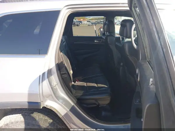 1C4RJFBG8HC764609 2017 JEEP GRAND CHEROKEE - Image 8