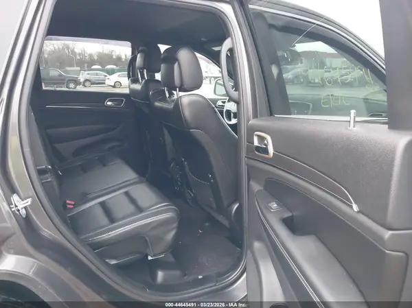 1C4RJFBG8HC772600 2017 JEEP GRAND CHEROKEE - Image 8