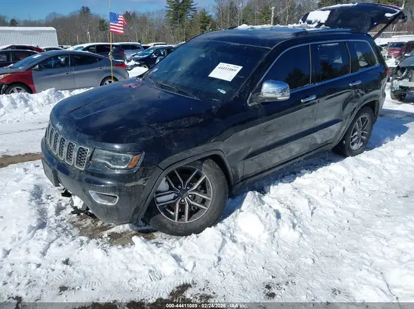 1C4RJFBG8HC792037 2017 JEEP GRAND CHEROKEE - Image 2