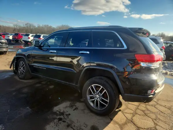 1C4RJFBG8HC811198 2017 JEEP GRAND CHEROKEE - Image 2