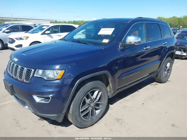 1C4RJFBG8HC812397 2017 JEEP GRAND CHEROKEE - Image 2