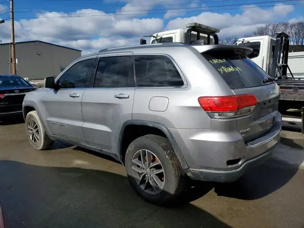 1C4RJFBG8HC828485 2017 JEEP GRAND CHEROKEE - Image 2