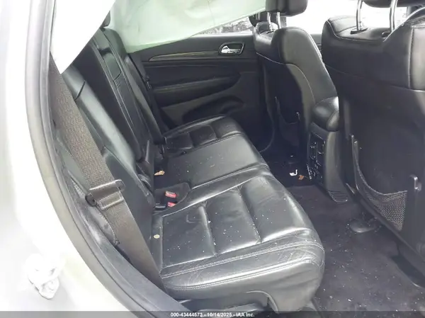 1C4RJFBG8HC840975 2017 JEEP GRAND CHEROKEE - Image 8