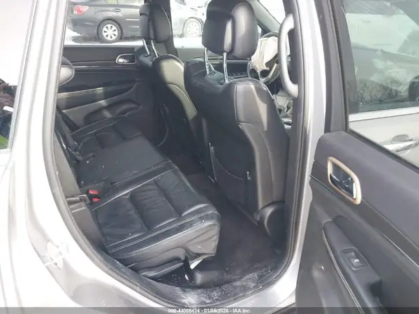 1C4RJFBG8HC844976 2017 JEEP GRAND CHEROKEE - Image 8