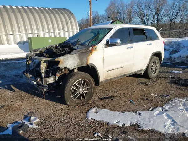 1C4RJFBG8HC862751 2017 JEEP GRAND CHEROKEE - Image 2