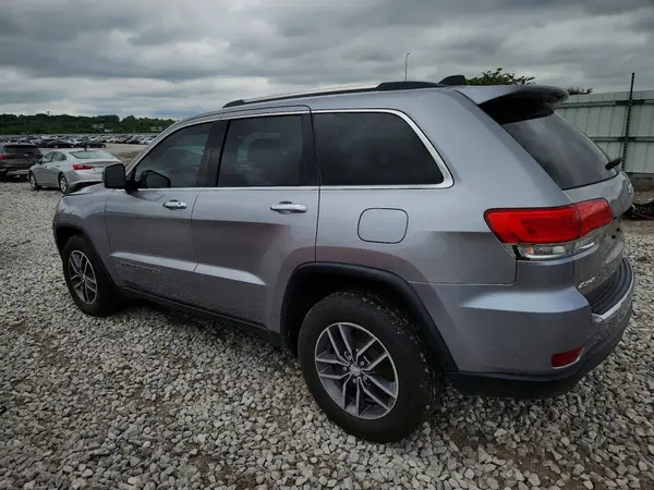 1C4RJFBG8HC899220 2017 JEEP GRAND CHEROKEE - Image 2