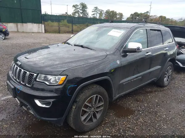 1C4RJFBG8HC922740 2017 JEEP GRAND CHEROKEE - Image 2