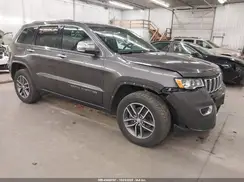 1C4RJFBG8JC122512 2018 JEEP GRAND CHEROKEE