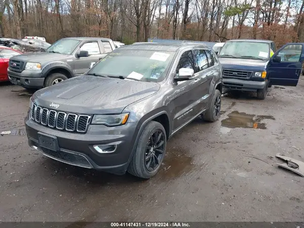 1C4RJFBG8JC123546 2018 JEEP GRAND CHEROKEE - Image 2