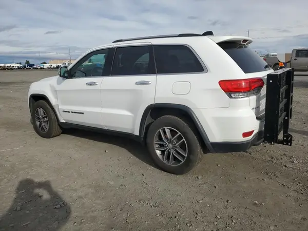 1C4RJFBG8JC139651 2018 JEEP GRAND CHEROKEE - Image 2