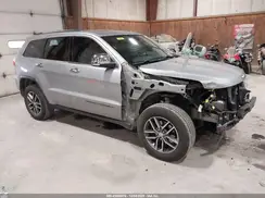 1C4RJFBG8JC144672 2018 JEEP GRAND CHEROKEE