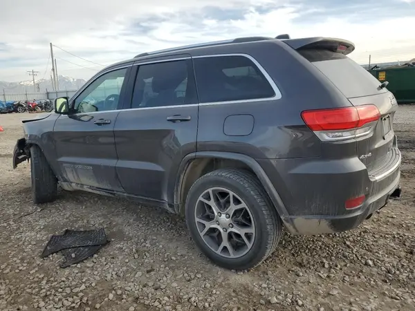 1C4RJFBG8JC245694 2018 JEEP GRAND CHEROKEE - Image 2