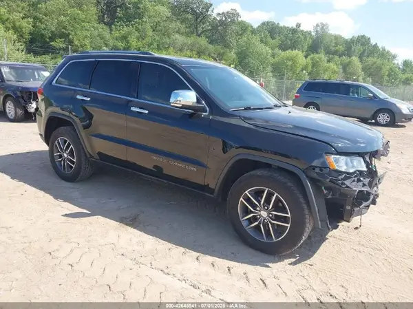 1C4RJFBG8JC257764 2018 JEEP GRAND CHEROKEE - Image 1