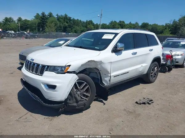 1C4RJFBG8JC268568 2018 JEEP GRAND CHEROKEE - Image 2