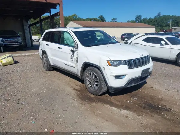 1C4RJFBG8JC286990 2018 JEEP GRAND CHEROKEE - Image 1