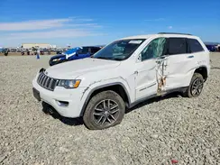 1C4RJFBG8JC358478 2018 JEEP GRAND CHEROKEE