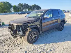 1C4RJFBG8JC365432 2018 JEEP GRAND CHEROKEE