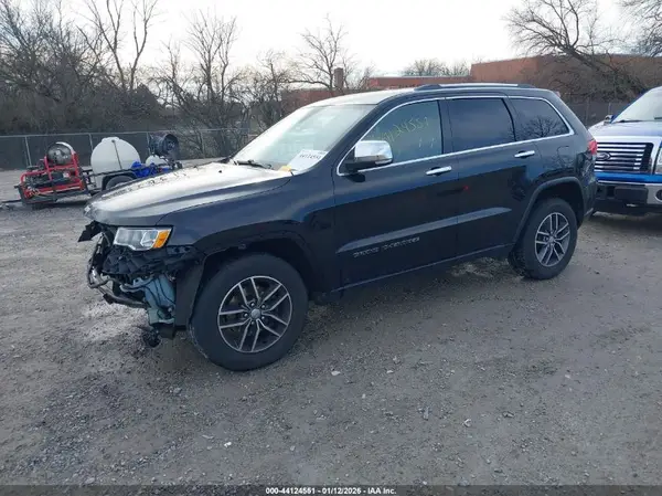 1C4RJFBG8JC446835 2018 JEEP GRAND CHEROKEE - Image 2