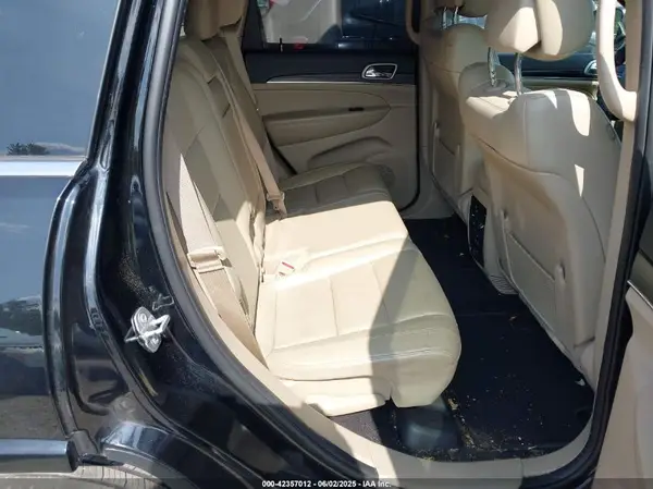 1C4RJFBG8KC668891 2019 JEEP GRAND CHEROKEE - Image 8