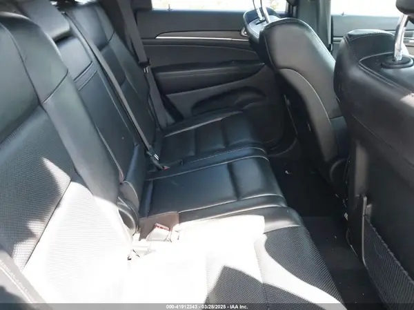 1C4RJFBG8KC843124 2019 JEEP GRAND CHEROKEE - Image 8