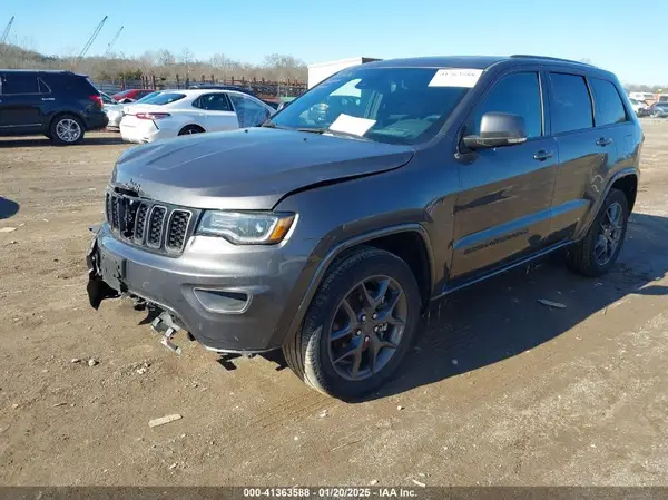 1C4RJFBG8MC711693 2021 JEEP GRAND CHEROKEE - Image 2