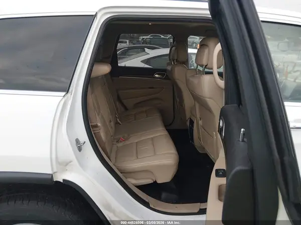1C4RJFBG9GC304700 2016 JEEP GRAND CHEROKEE - Image 8