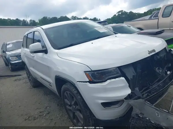 1C4RJFBG9GC476449 2016 JEEP GRAND CHEROKEE - Image 1