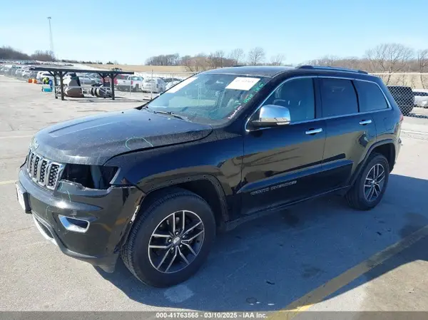 1C4RJFBG9HC662672 2017 JEEP GRAND CHEROKEE - Image 2