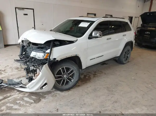 1C4RJFBG9HC726645 2017 JEEP GRAND CHEROKEE - Image 2