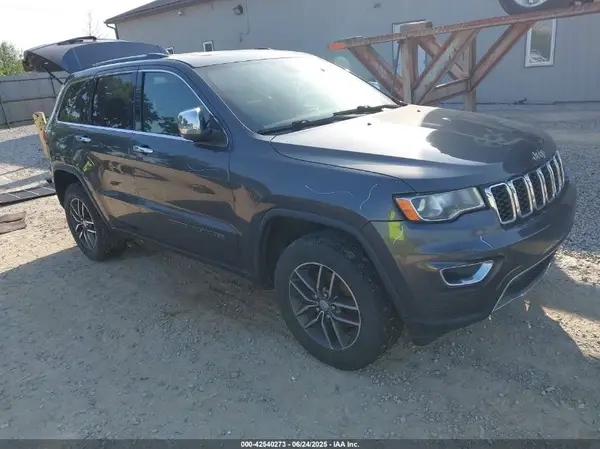 1C4RJFBG9HC742070 2017 JEEP GRAND CHEROKEE - Image 1