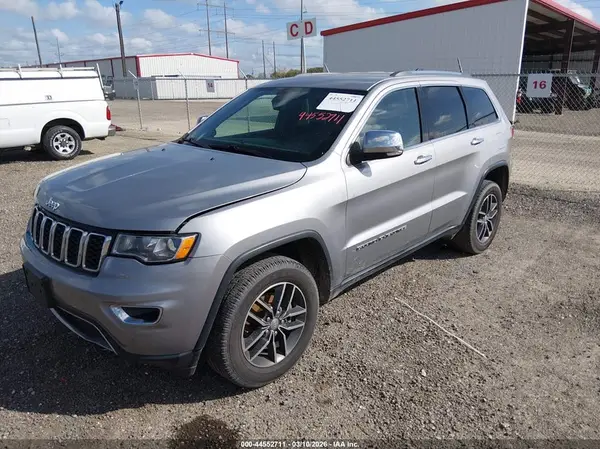 1C4RJFBG9HC791625 2017 JEEP GRAND CHEROKEE - Image 2