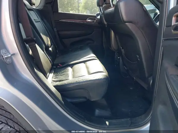 1C4RJFBG9HC872026 2017 JEEP GRAND CHEROKEE - Image 8
