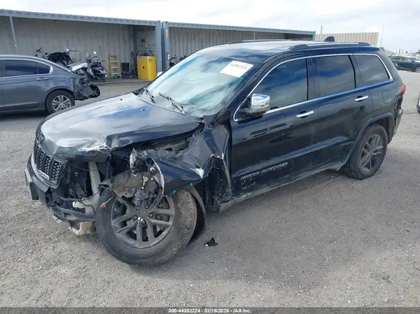 1C4RJFBG9HC872446 2017 JEEP GRAND CHEROKEE - Image 2