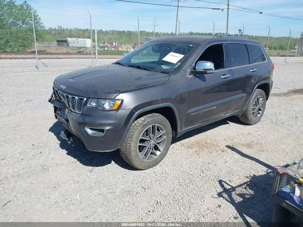 1C4RJFBG9HC912332 2017 JEEP GRAND CHEROKEE - Image 2