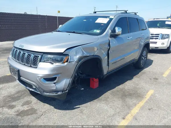 1C4RJFBG9HC939305 2017 JEEP GRAND CHEROKEE - Image 2